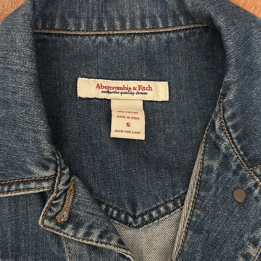 Abercrombie & Fitch jean jacket vest - Picture 3 of 4